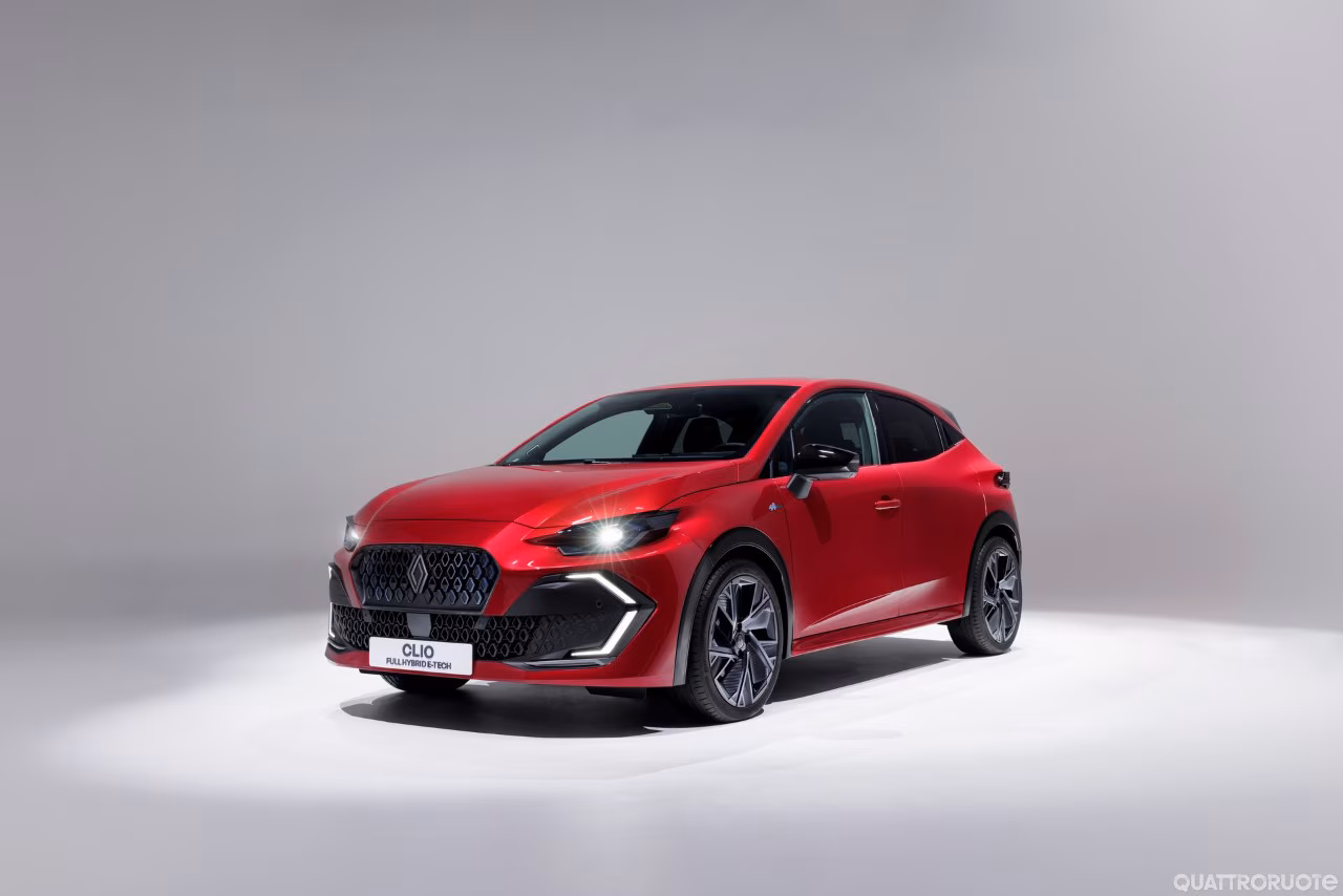 Renault Clio 2025 scheda tecnica: design, motori, tecnologia e prezzi